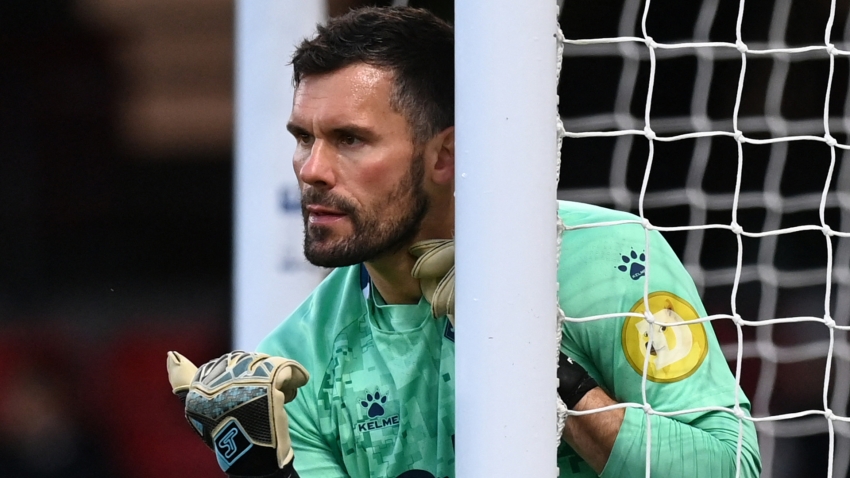 Welcome to Wrexham! Former England and Man Utd keeper Foster joins as promotion nears in Ryan Reynolds era