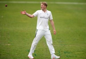 England paceman Josh Tongue agrees three-year contract with Nottinghamshire