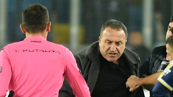 Former Turkish club president Faruk Koca given permanent ban for referee attack
