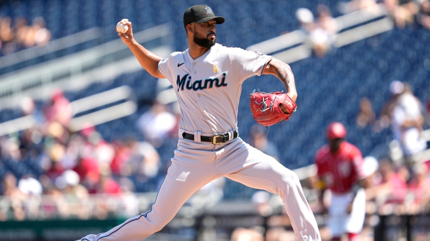 Surprising Marlins win again, improve to 7-1