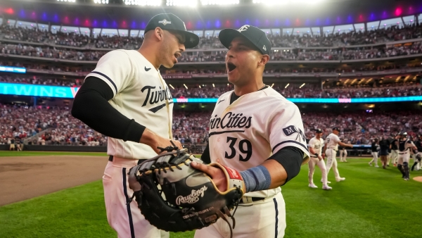 Watch: Twins' Royce Lewis homers in first two MLB playoff at-bats