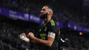 Real Valladolid 0-2 Real Madrid: Late Benzema brace sends champions to summit