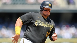 Mets trade pitching prospect for Pirates designated hitter Daniel Vogelbach