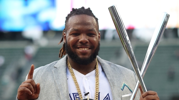 Vladimir Guerrero joins Vladimir Sr. as first father-son Home Run Derby  winners