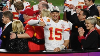 Mahomes concerned with &#039;winning rings more than making money&#039;