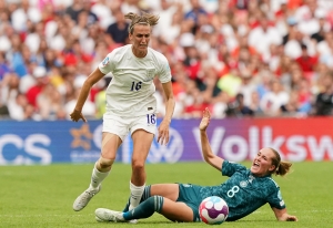 Former Lioness Jill Scott: Can England win World Cup? Course we can!