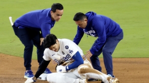 MLB: Ohtani&#039;s shoulder injury overshadows Dodgers&#039; Game 2 victory