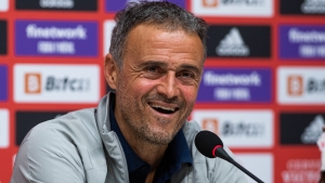 Luis Enrique has not signed new Spain deal in case of World Cup failure
