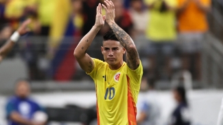 Lorenzo eases James injury fears after Colombia seal Copa America progress