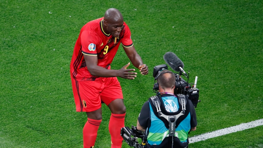 Belgium 3-0 Russia: Lukaku at the double in comfortable Red Devils win