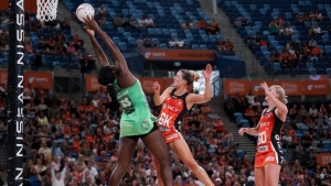 Rampant Fowler helps West Coast Fever hold off Queensland Firebirds 73-71 in Suncorp Super League