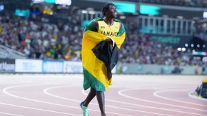 Watson becomes second Jamaican man to win 400m gold at World Championships; Hudson-Smith, Hall take silver and bronze, respectively