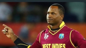 Marlon Samuels banned for six years after corruption probe by International Cricket Council