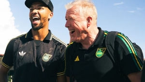 Mason Holgate share a light moment with Head coach Steve McClaren.