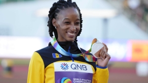 Commonwealth Games 400m champion Sada Williams gifts 2022 medals to Barbados Olympic Association