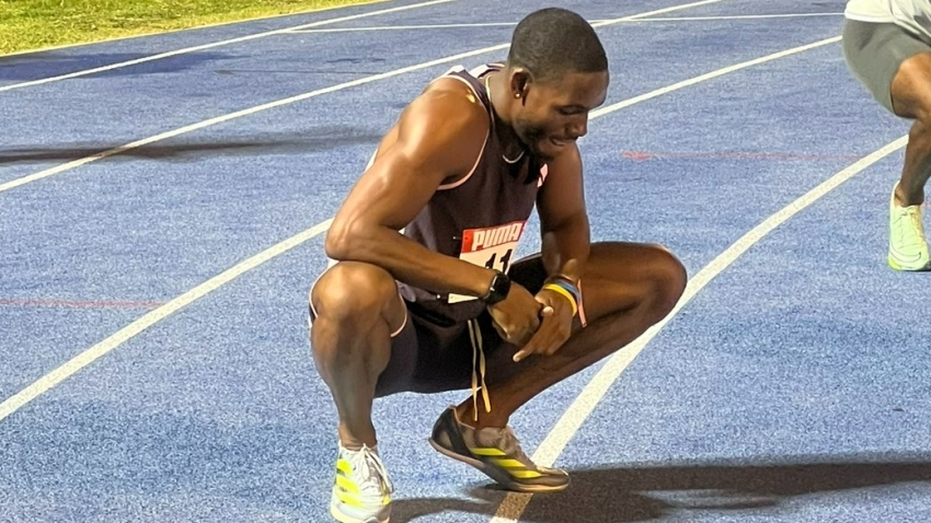 Defending champion Sean Bailey leads qualifiers for Men’s 400m final at JAAA National Senior Championships; World Champion Antonio Watson pulls up injured