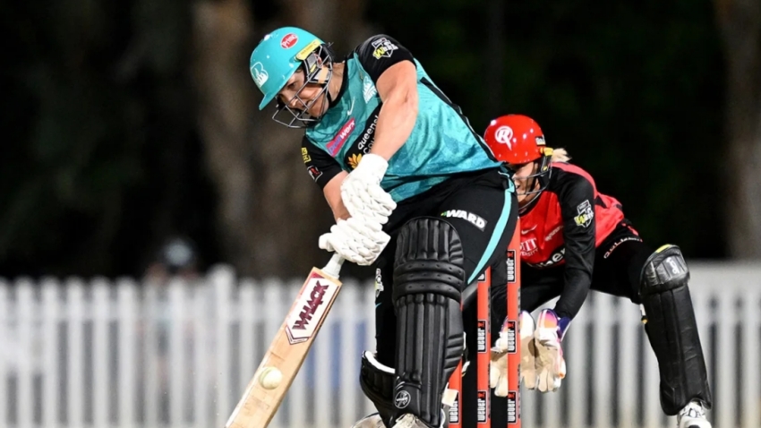 Brisbane Heat hand Matthews and Dottin’s Melbourne Renegades second loss to begin WBBL