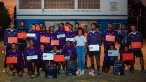 Shelly-Ann Fraser-Pryce inspires Olympic Gardens Football Club with generous donation